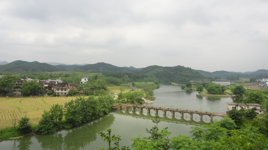 郴州蓮山莊園,郴州生態山莊,郴州原生態休閑農業莊園,郴州鄉村旅游